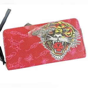 Ed Hardy Zip Around Wristlet Wallet Screaming‎ Tiger Logo Tattoo Red NWT